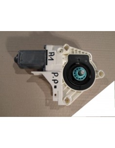 AUDI SILNICZEK SZYBY DRZWI PRAWYCH 8K0959802C