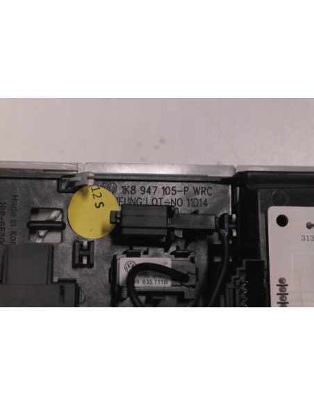 VW SCIROCCO LAMPKA KABINOWA OŚWIETLENIE KABINY 1K8947105P 3C8959561