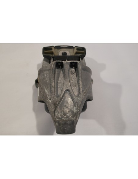 AUDI A4 A5 2.0 TDI PODUSZKA SILNIKA 8W0199372BD