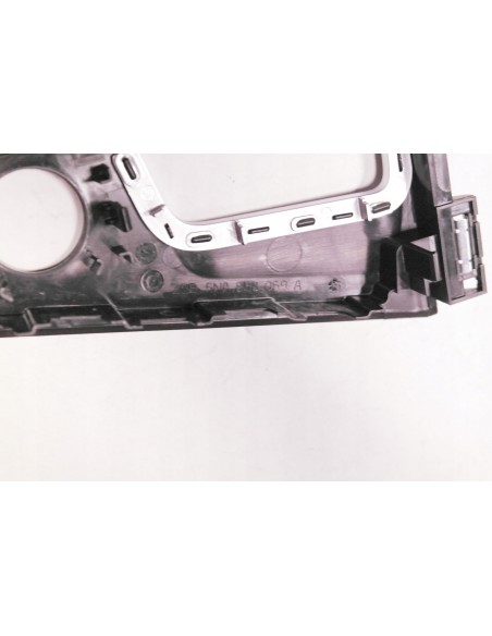 VW TIGUAN II 5NA DEKOR RAMKA NAWIGACJI 5NA858069A 5NA858071A