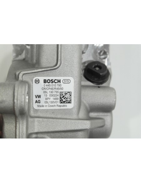 VW AUDI SEAT SKODA 2.0 TDI POMPA WTRYSKOWA 05L130755 NOWA