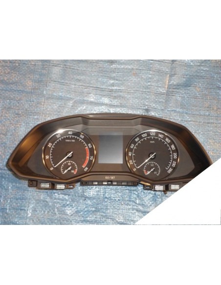 SKODA SUPERB III 1.4 TSI LICZNIK 3V0920740