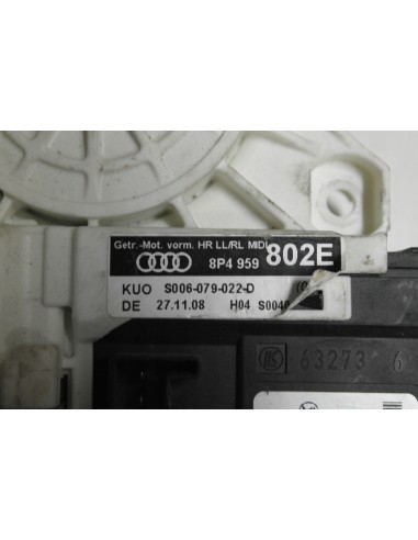 AUDI A3 8P0 SPORTBACK SILNICZEK SZYBY 8P4959802E