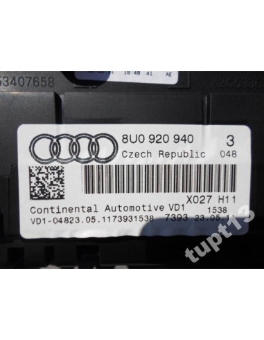 AUDI Q3 RS 2.5 TFSI LICZNIK 8U0920940