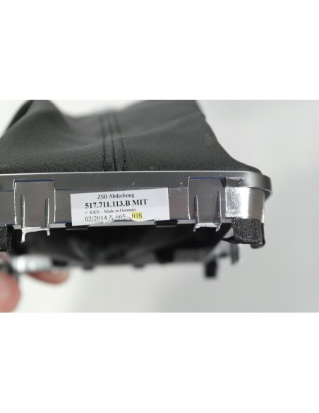 VW SPORTSVAN GAŁKA MIESZEK BIEGÓW MANUAL 517711113B