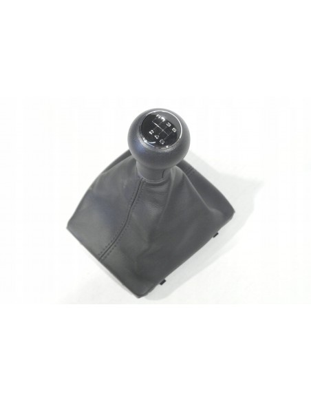 AUDI Q2 GAŁKA MIESZEK BIEGÓW MANUAL 81A863279