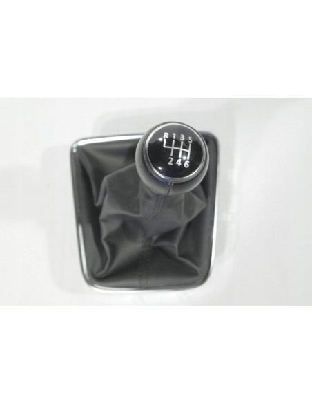 VW GOLF VI 6 PLUS GAŁKA MIESZEK BIEGÓW MANUAL 5M0711456C