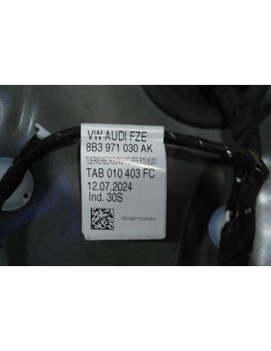 AUDI A5 B10 DRZWI PRAWY PRZÓD LQ5E POD KOLOR