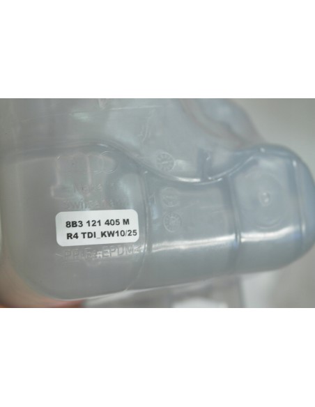 AUDI A5 B10 2.0 TDI ZBIORNICZEK WYRÓWNAWCZY PŁYNU CHŁODNICZEGO 8B3121405M