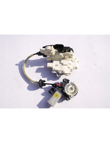 AUDI A8 4H D4 ZAMEK DOCIĄG DRZWI PRAWY PRZÓD