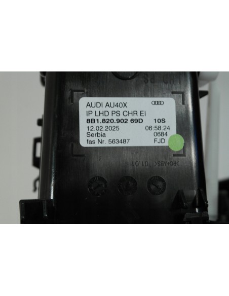 AUDI A5 B10 KRATKA NAWIEWU PRAWA 8B1820902