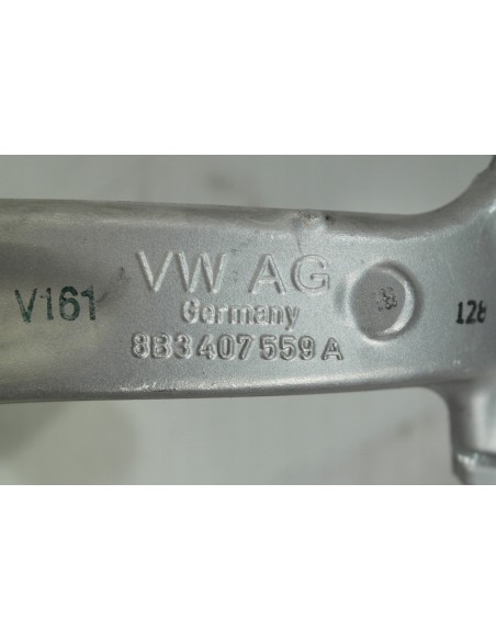 AUDI ZWROTNICA PIASTA LEWA 8B3407241F 8B3407559A