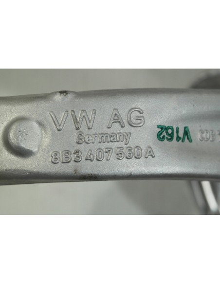 AUDI ZWROTNICA PIASTA PRAWA 8B3407242F 8B3407560A