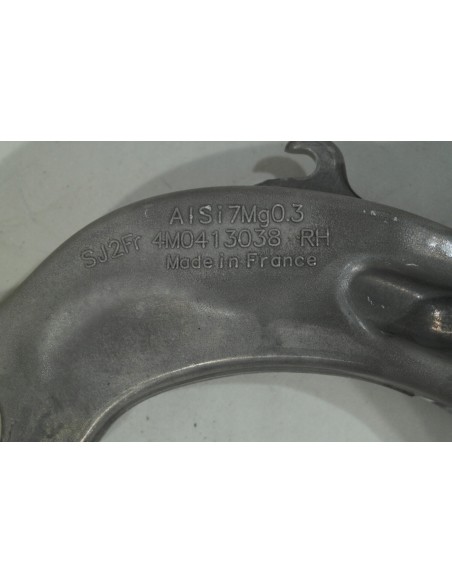 AUDI MOCOWANIE ŁAPA AMORTYZATORA PRAWE 4M0413038