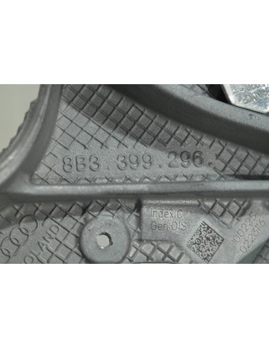 AUDI MOCOWANIE ŁAPA WSPORNIK SILNIKA PRAWE...