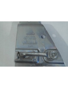 AUDI ZAMEK RYGIEL MASKI PRAWY 8MA823186A 2