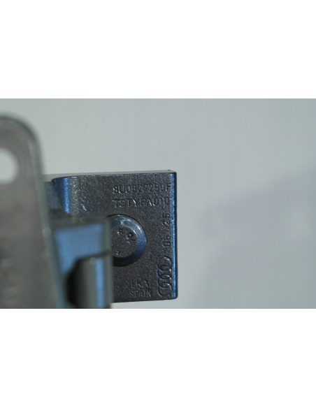 AUDI A5 B10 KOMBI ZAWIASY KLAPY TYLNEJ KOMPLET 8U0827299F