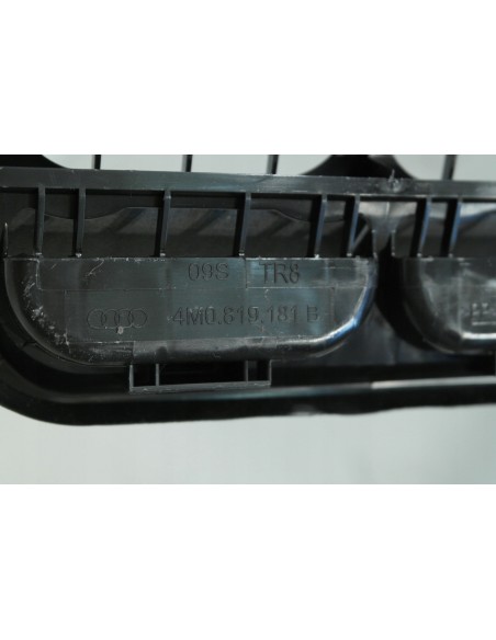 AUDI A5 B10 KRATKA WYCIĄGU POWIETRZA DEKOMPRESYJNA 4M0819181B