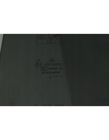 MERCEDES W247 SZYBA DRZWI LEWY TYŁ A2477351500