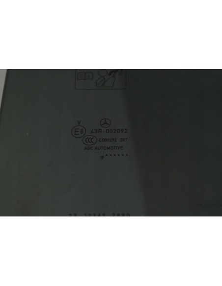 MERCEDES W247 SZYBA DRZWI LEWY TYŁ A2477351500