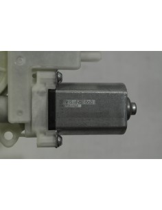 BMW 3 G21 SILNICZEK SZYBY 8495868 2