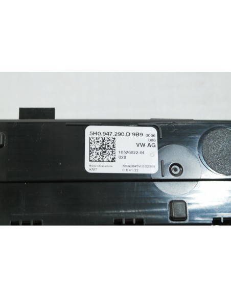 VW AUDI SKODA SEAT CUPRA LAMPKA KABINOWA OŚWIETLENIE KABINY 5H0947290D