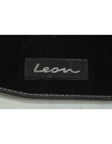 SEAT LEON IV KOMBI DYWANIKI WELUROWE KOMPLET