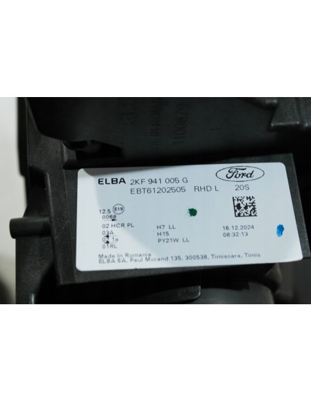 FORD TOURNEO CONNECT MK3 LAMPA PRAWA PRZEDNIA 2KF941006F