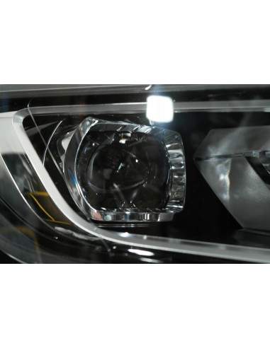 FORD TOURNEO CONNECT MK3 LAMPA PRAWA PRZEDNIA...
