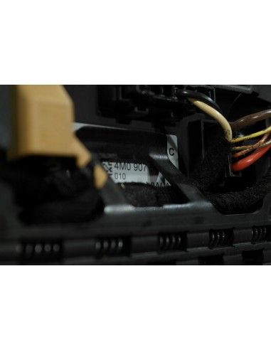 VW ARTEON FASTBACK PROWADNICA STELAŻ...