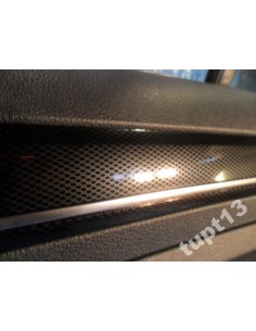 VW GOLF VII KOMBI TAPICERKA DRZWI PRAWY PRZÓD 2