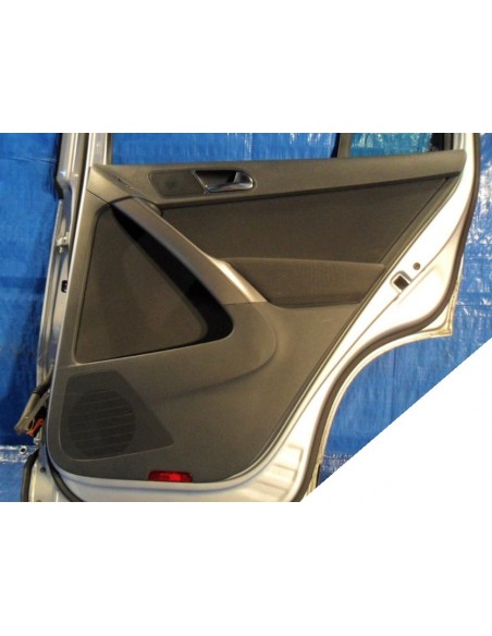 VW TIGUAN TAPICERKA DRZWI PRAWY TYŁ