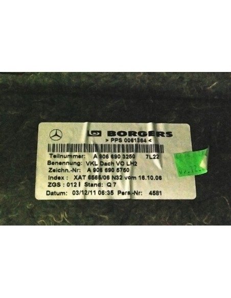 CRAFTER SPRINTER PODSUFITKA KABINY A9066903250