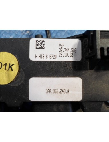 VW CZUJNIK OTWIERANIA KLAPY WIĄZKA 3AA962243A