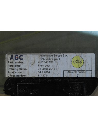 AUDI Q7 4M SZYBA DRZWI LEWA PRZEDNIA