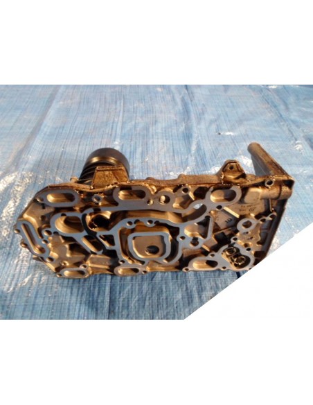 AUDI A8 4H 4.2 TDI UCHWYT FILTRA OLEJU 057115401AK