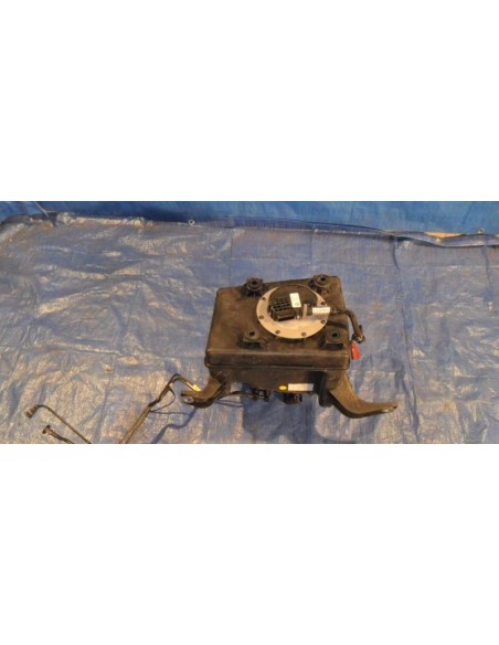 AUDI A8 4H ZBIORNIK ADBLUE KOMPLET 4H0131877 B