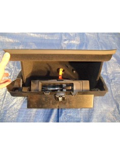 VW PASSAT B6 SCHOWEK PASAŻERA MEDIA IN INTERFEJS 2