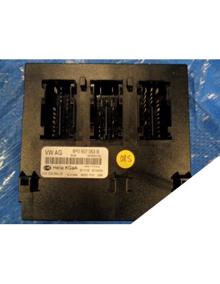 AUDI A3 STEROWNIK MOCY INSTALACJI 8P0 907 063 B