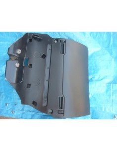 AUDI A6 2005-2008 SCHOWEK ELEKTRYCZNIE OTWIERANY 2