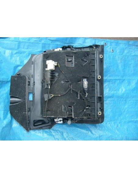 AUDI A6 2005-2008 SCHOWEK ELEKTRYCZNIE OTWIERANY