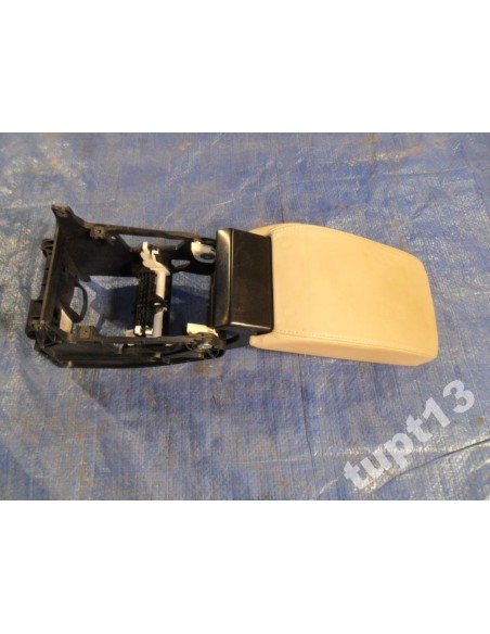 SKODA OCTAVIA III PODŁOKIETNIK SKÓRA BEŻ 5E0864207