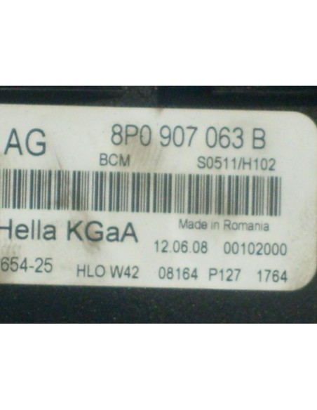 AUDI A3 2008-11 R MODUŁ STERONIK ŚWATEŁ LED