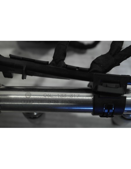 VW AUDI SEAT 2.0 TSI LISTWA WTRYSKOWA 06L133317