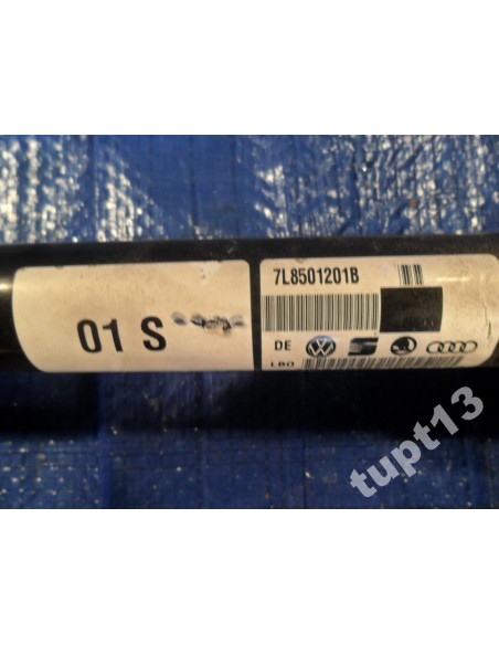 AUDI Q7 TOUAREG PÓŁOŚ KOMPLETNA 7L8501201B
