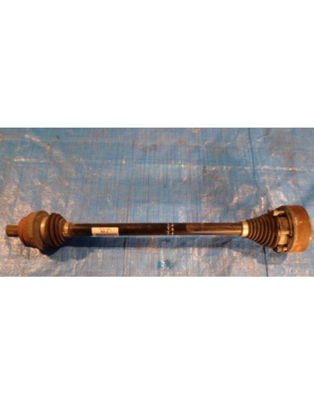 AUDI Q3 PÓŁOŚ KOMPLETNA TYLNA 1K0501204D