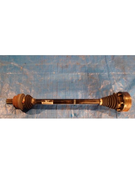 AUDI Q3 PÓŁOŚ KOMPLETNA TYLNA 1K0501203D