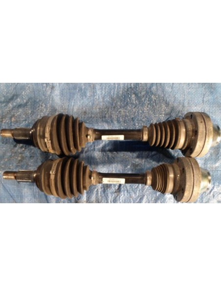 VW TOUAREG 2010-15R PÓŁOŚ KOMPLETNA 7P0407271C