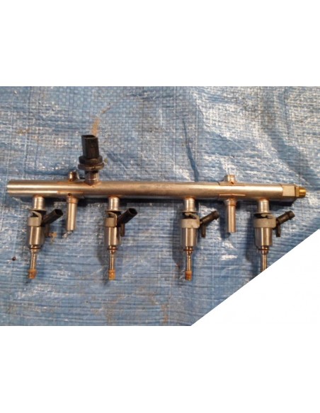 VW AUDI SEAT 2.0 TSI LISTWA WTRYSKOWA 06K133317G