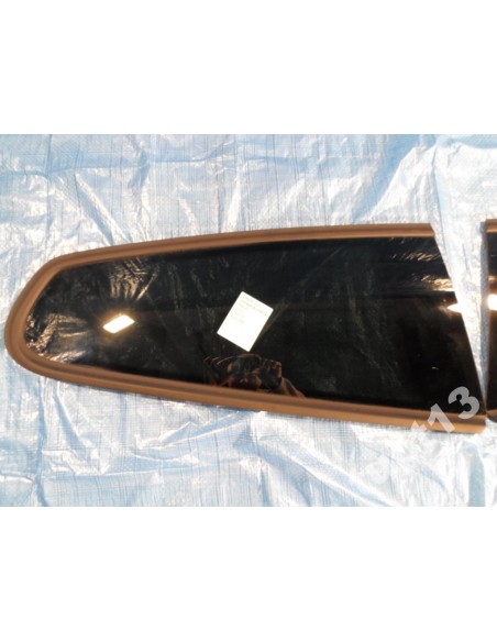 VW SCIROCCO FL SZYBA KAROSERYJNA PRAWA 2013 R